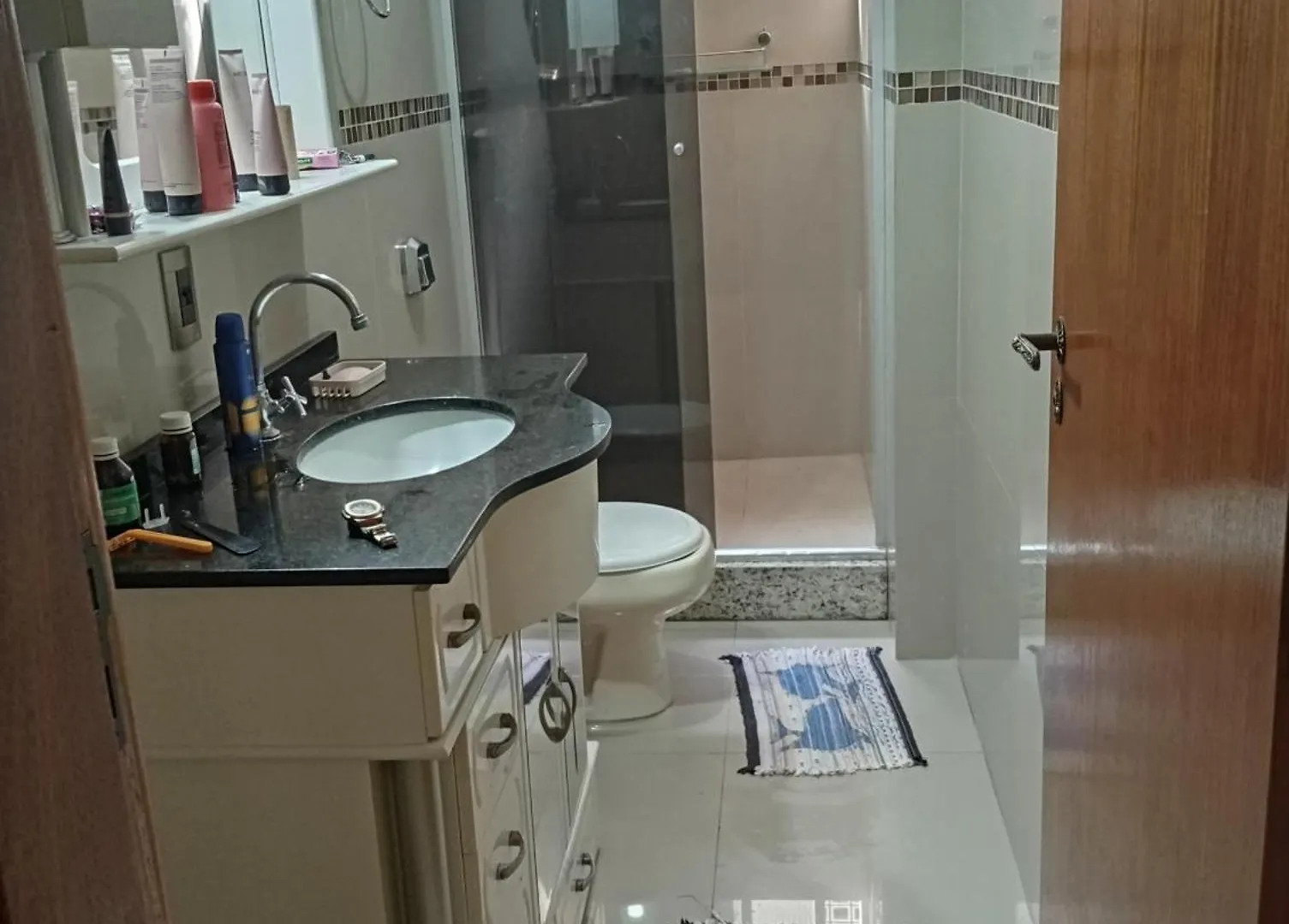 Quarto No Centro De Porto Alegre